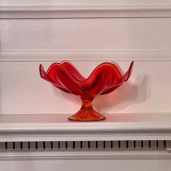 Viking Glass Epic Six Petal Persimmon Compote Bowl - Picture 4 of 13